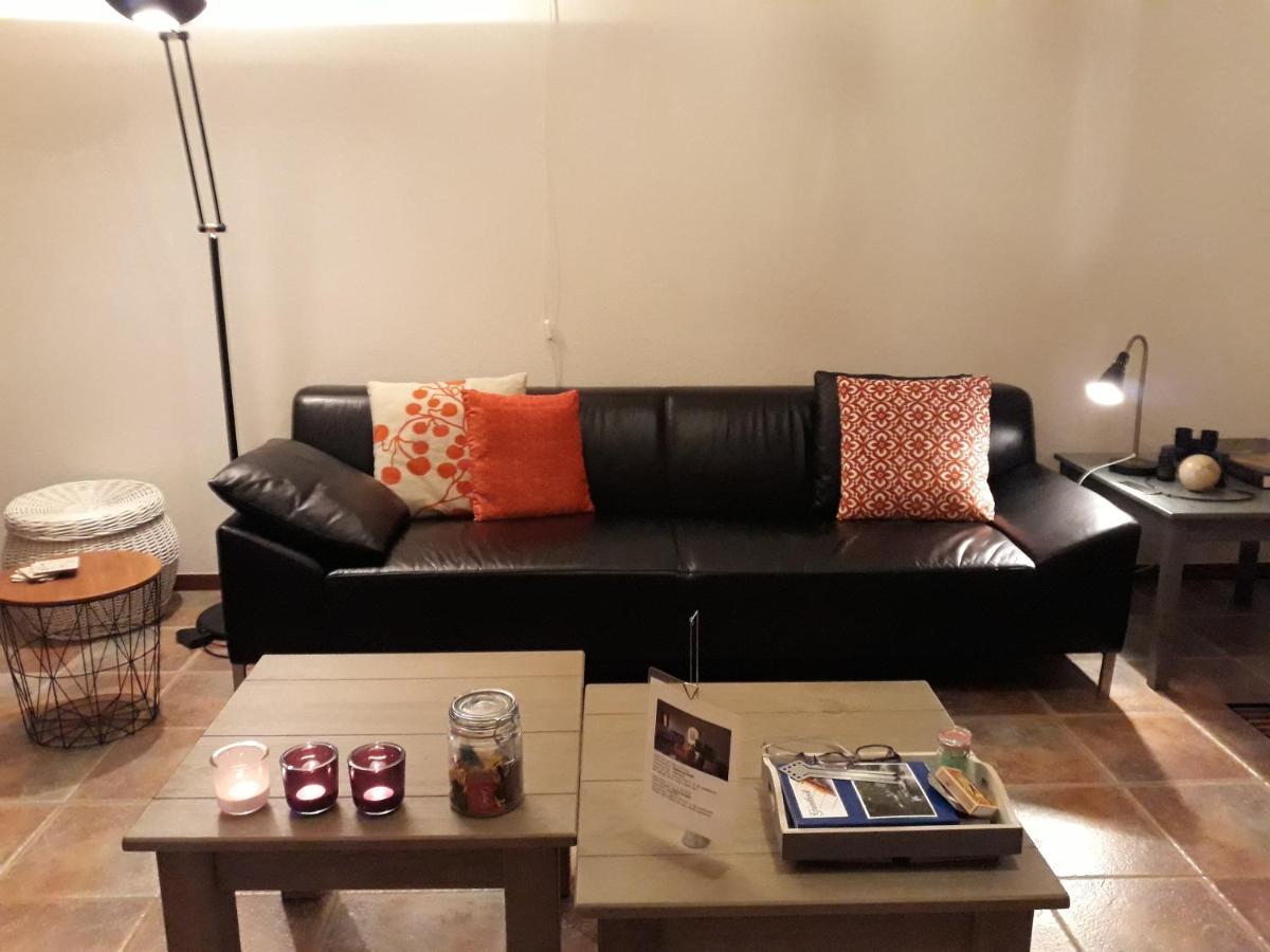 Vakantiehuisje Achter Odiliapeel Exterior foto