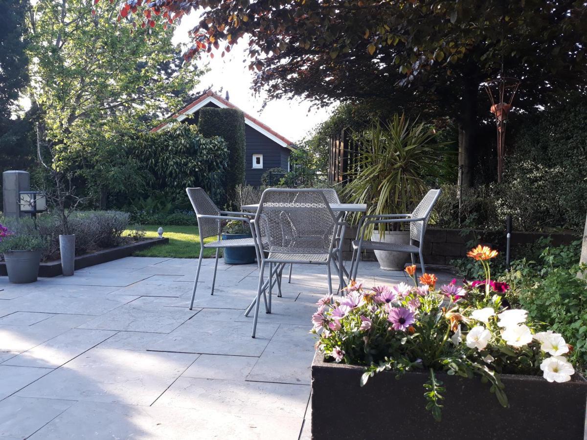 Vakantiehuisje Achter Odiliapeel Exterior foto